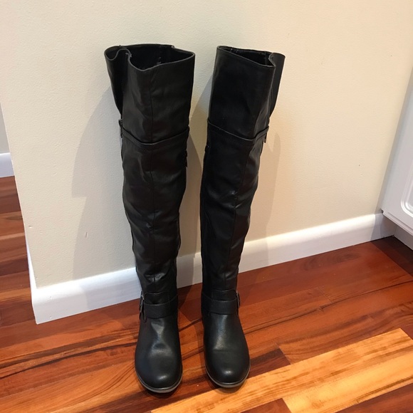 Shoes - SOLD Over the knee boots